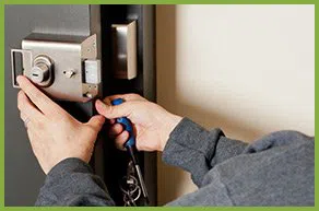 Hialeah Lock And Key Hialeah, FL 305-307-5663 Hialeah Lock And Key Hialeah, FL 305-307-5663 - 16-emergency-locks-locksmith